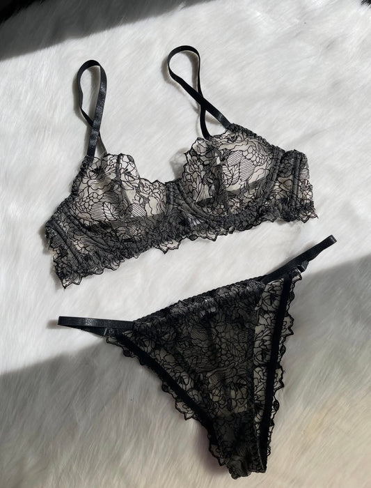 طقم Noir Seduction