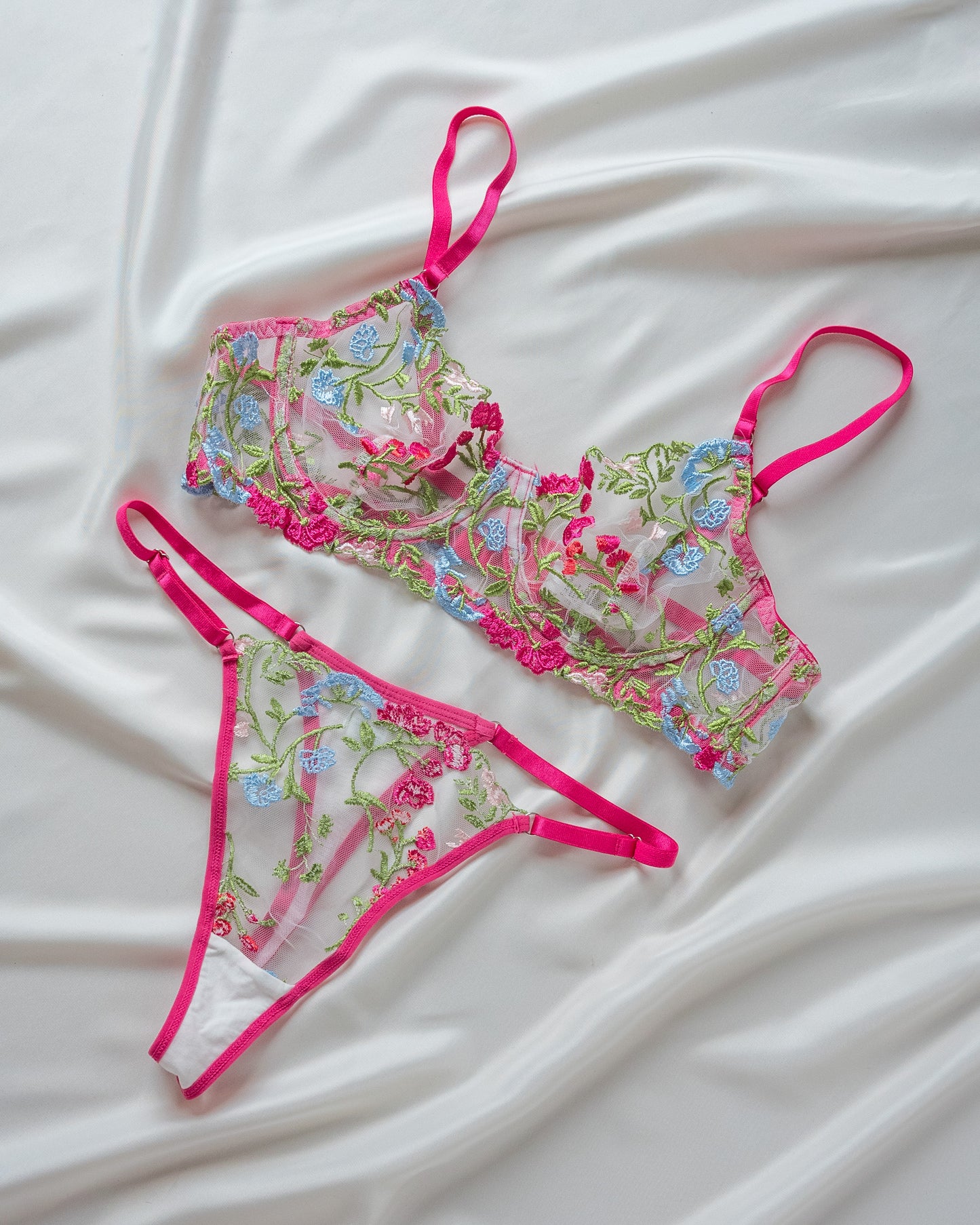 طقم زهرة الربيع